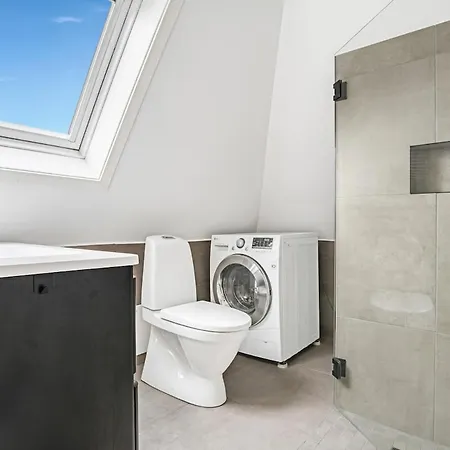 Top-floor In Lejlighed *