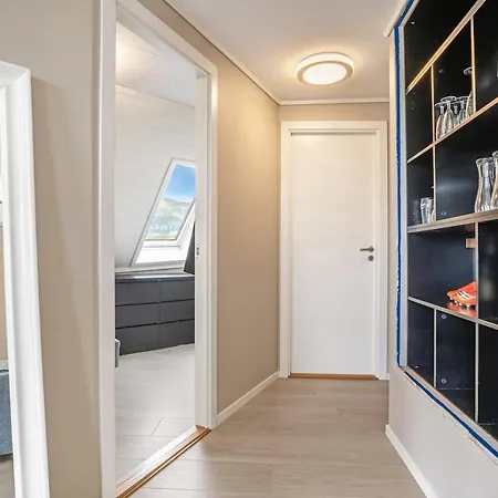 Apartment Top-floor In